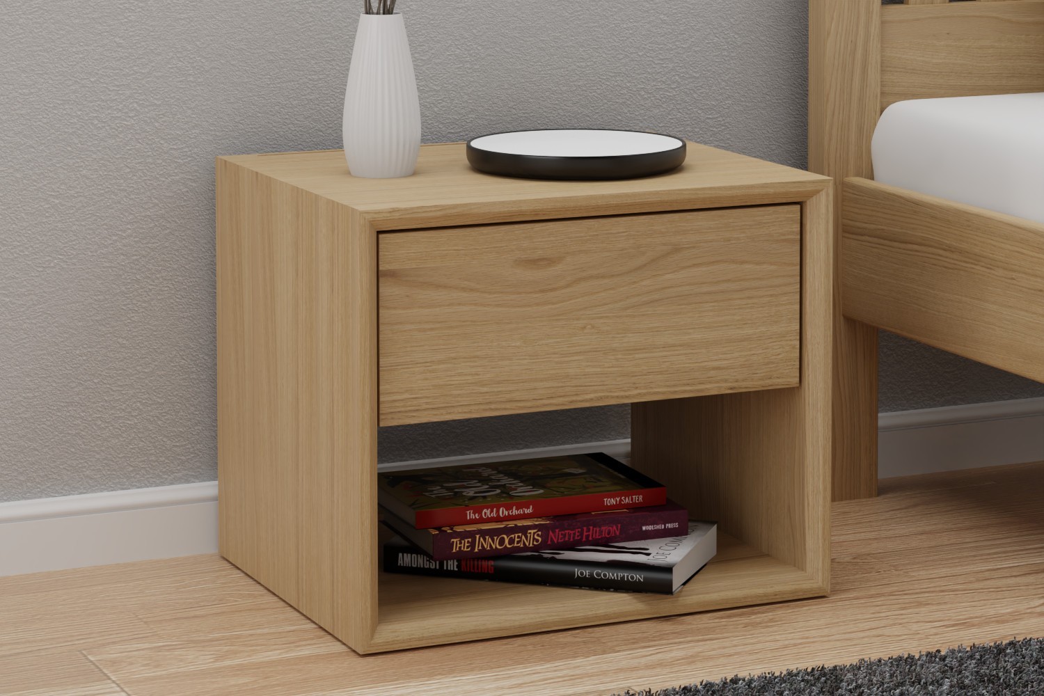 Noptiera din lemn masiv Torino